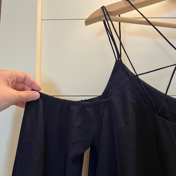 Wren & Willa Black Dress - Picture 3 of 3